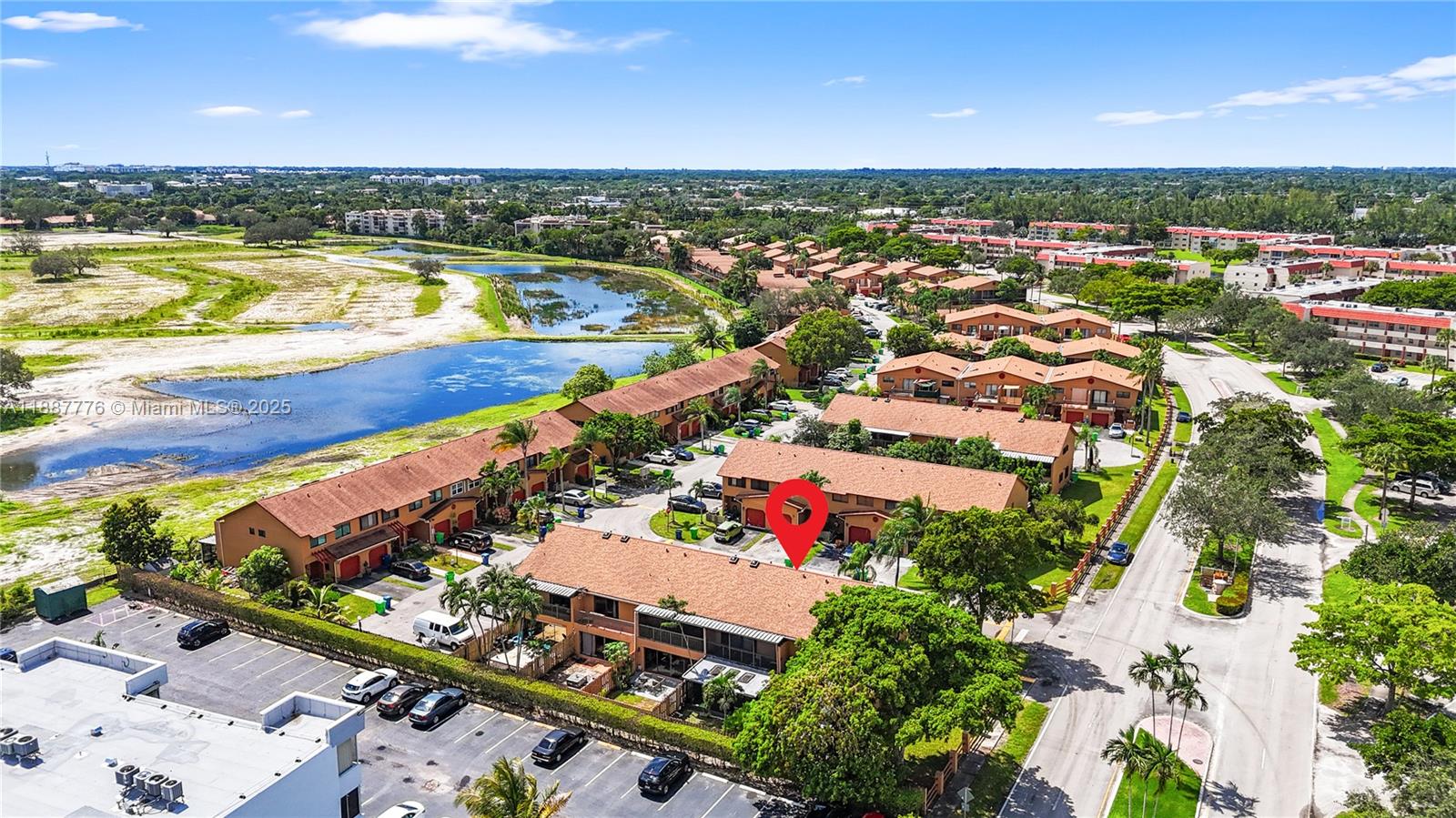 FAIRWAYS OF SUNRISE - Residential