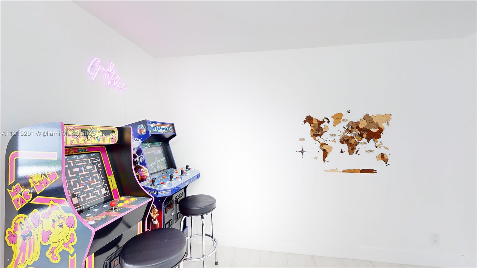 DRIFTWOOD ACRES NO 13 - Residential Lease