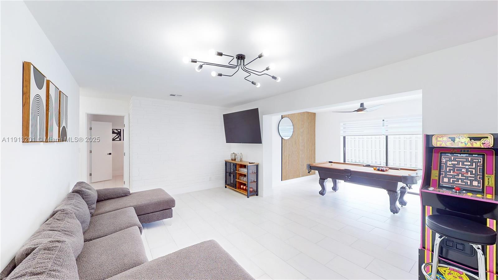 DRIFTWOOD ACRES NO 13 - Residential Lease