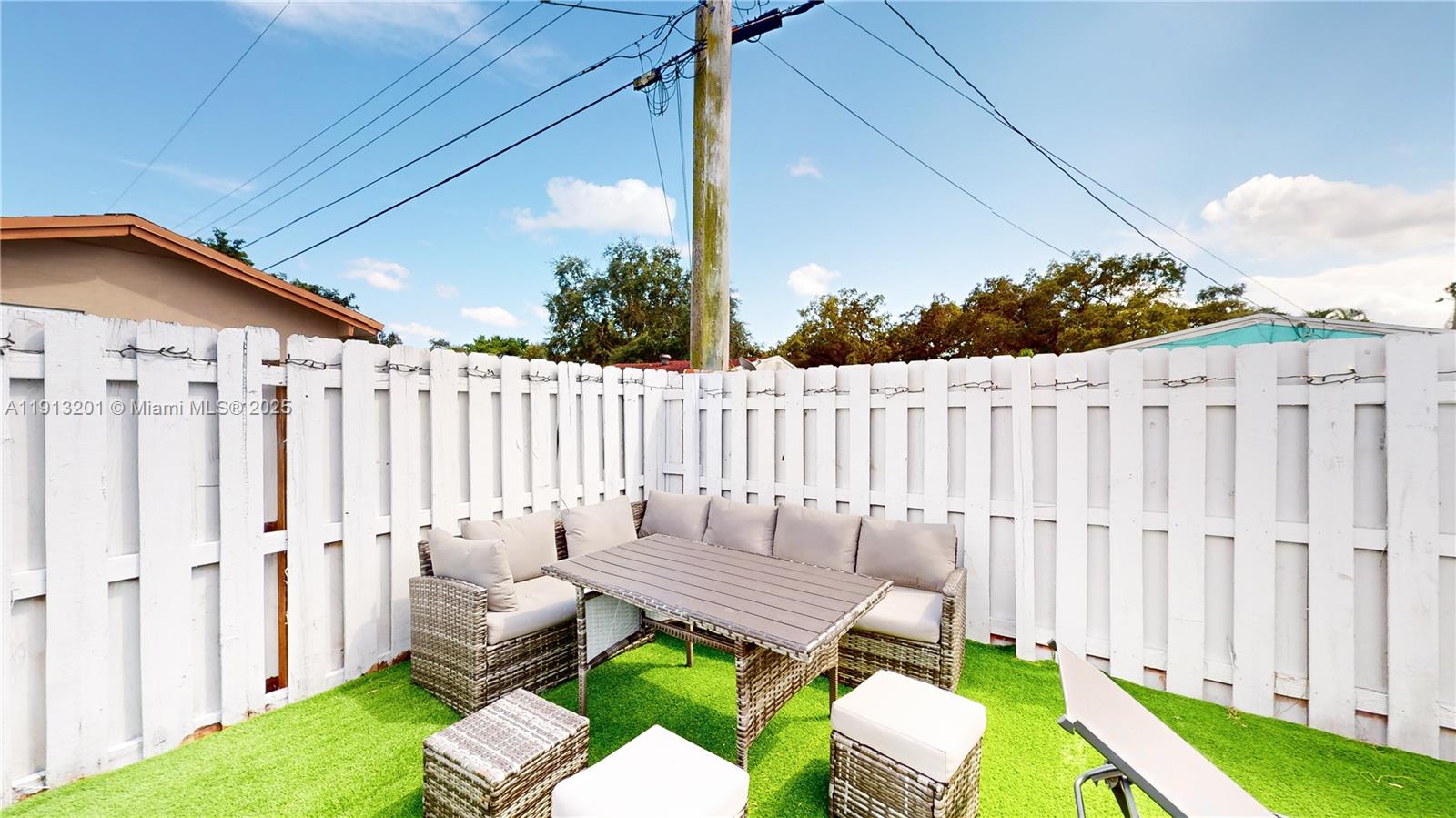 DRIFTWOOD ACRES NO 13 - Residential Lease