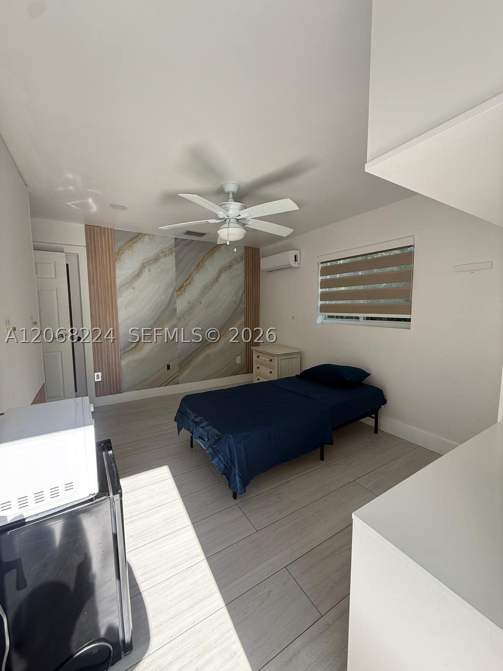 Photo of 1140 N Douglas Rd #0, Pembroke Pines, FL 33024 (MLS # A12068224)