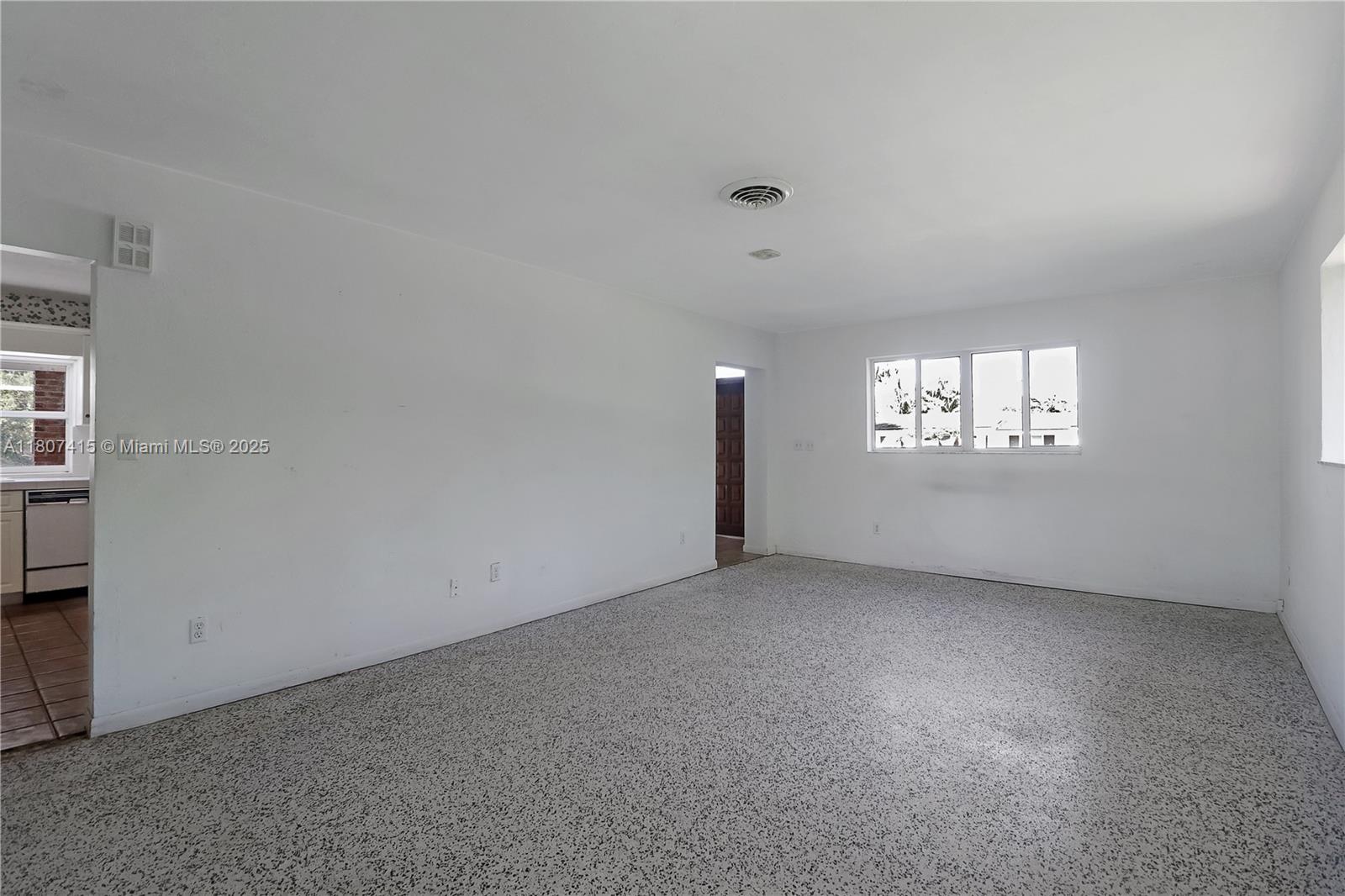 HERMAN HILLS - Residential