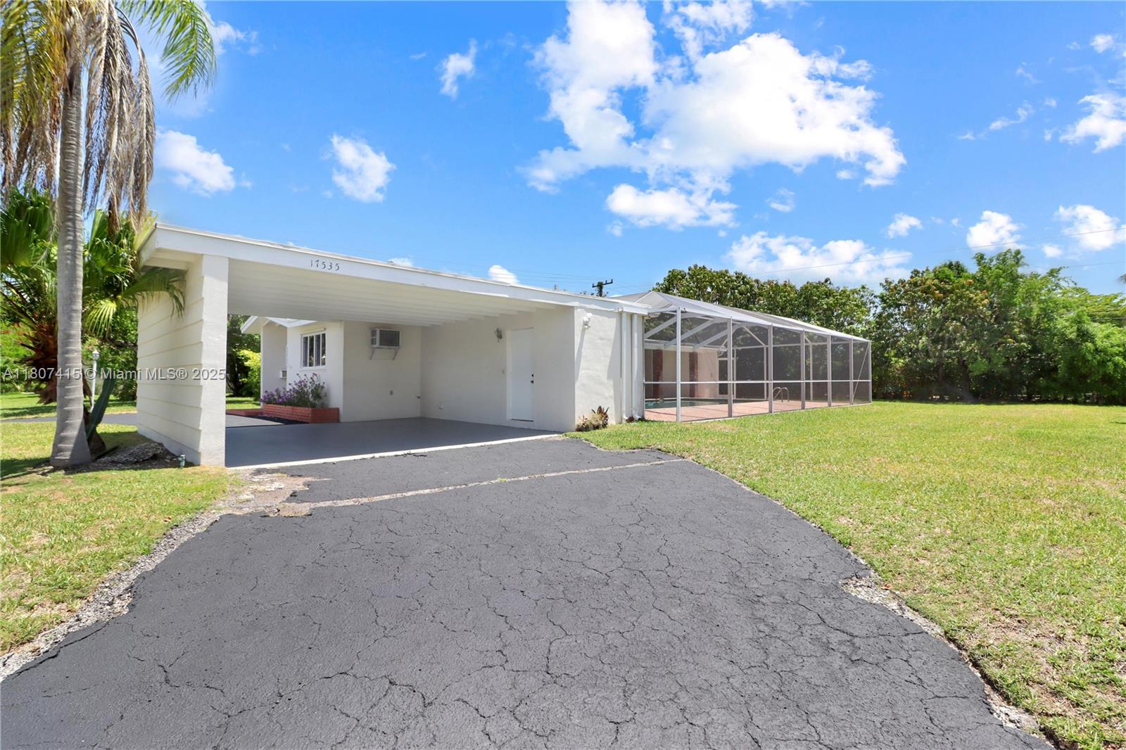 HERMAN HILLS - Residential