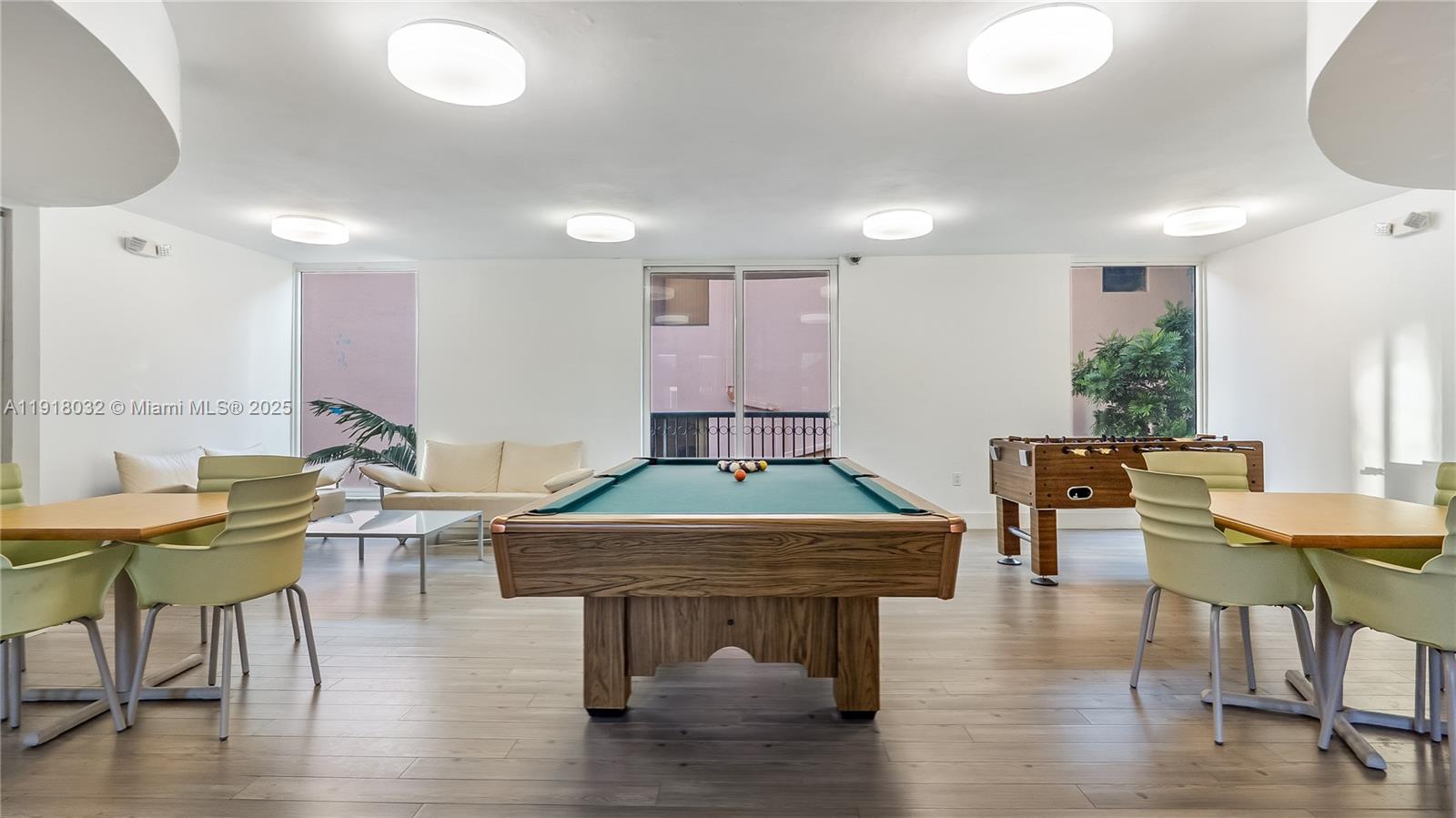 SURFSIDE PALMS CONDO - Residential