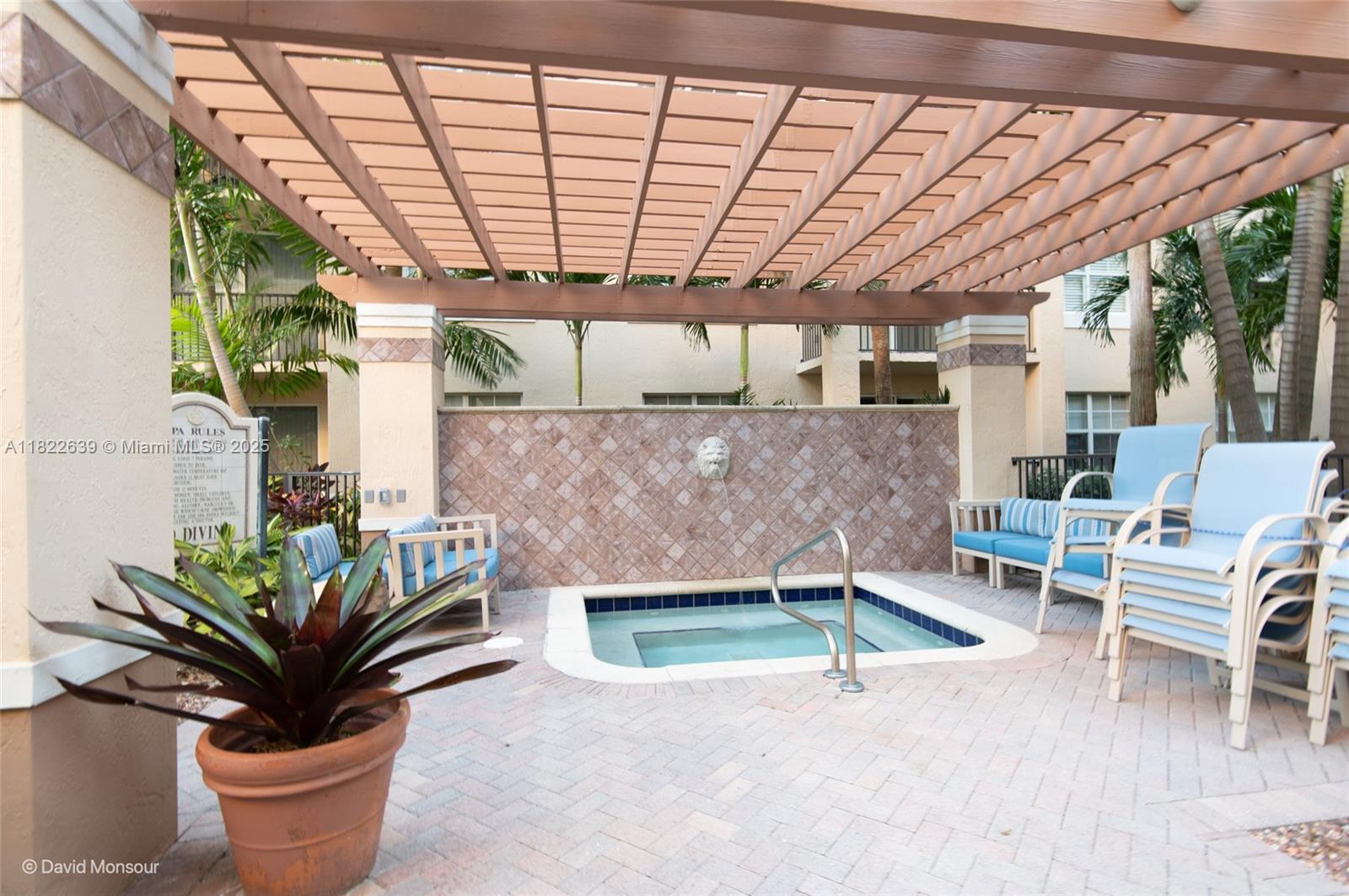 FLAGLER POINTE CONDO - Residential Lease