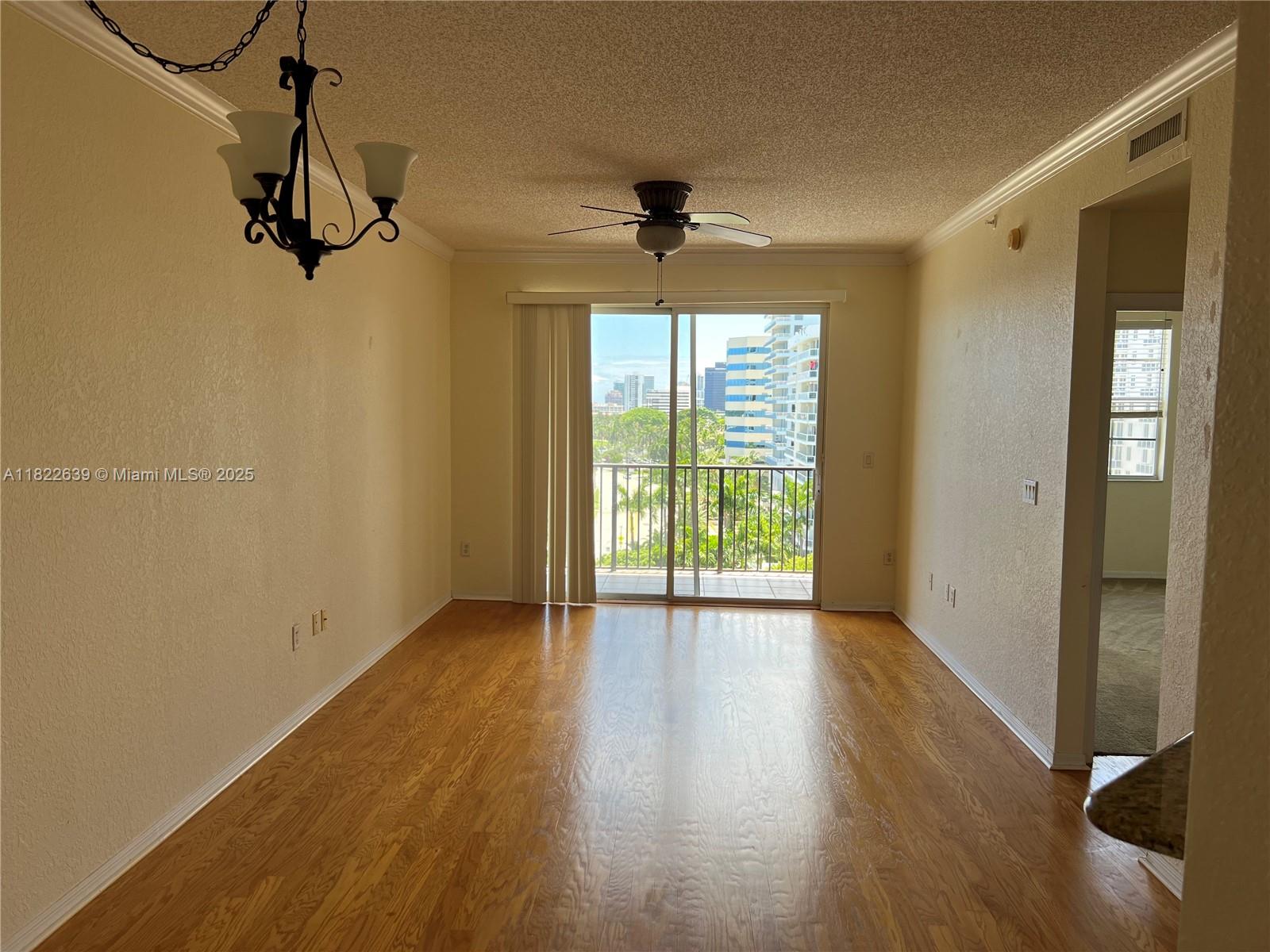 1801 N Flagler Dr 906