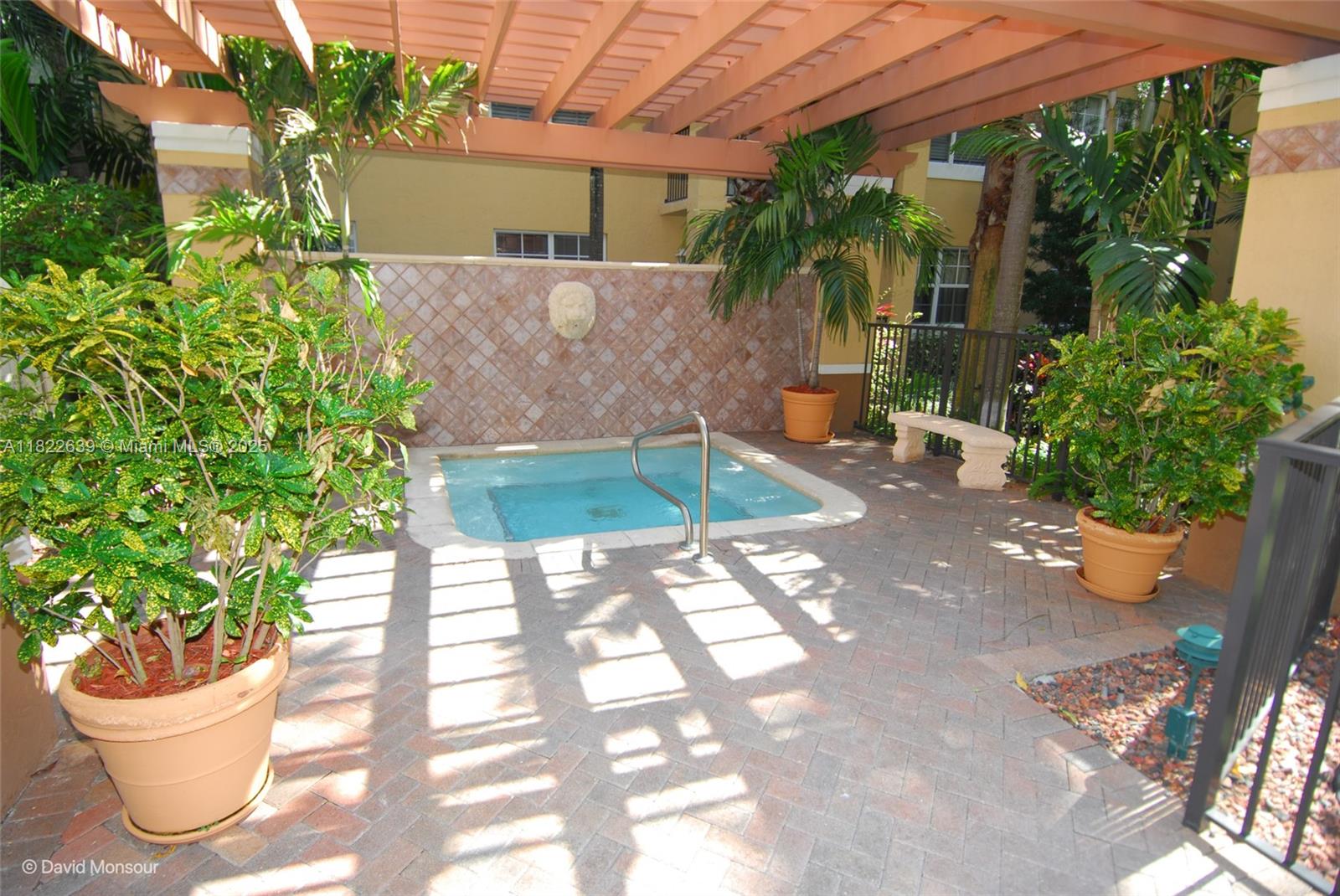 FLAGLER POINTE CONDO - Residential Lease