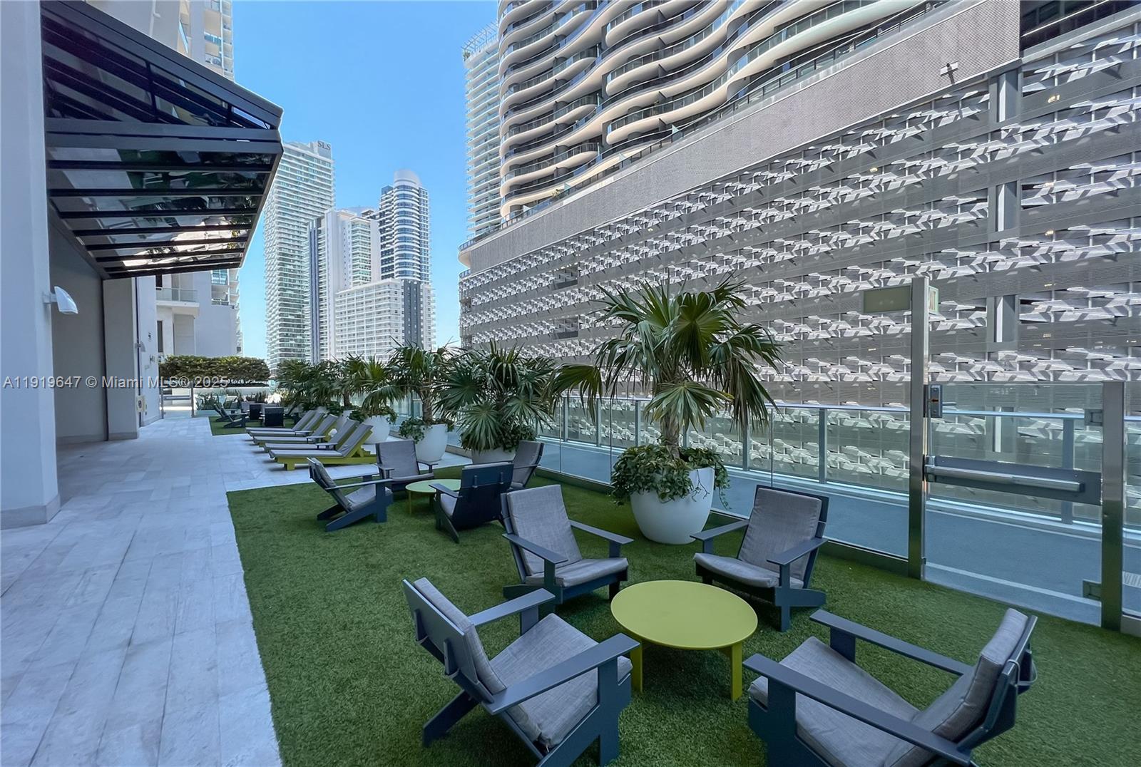 1010 BRICKELL CONDO - Residential