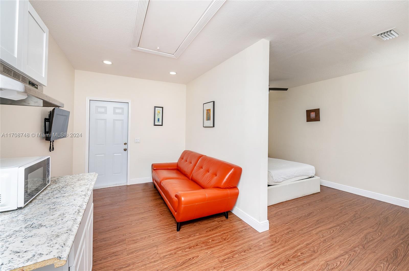 LAKES BY THE BAY SEC 7 - Residential