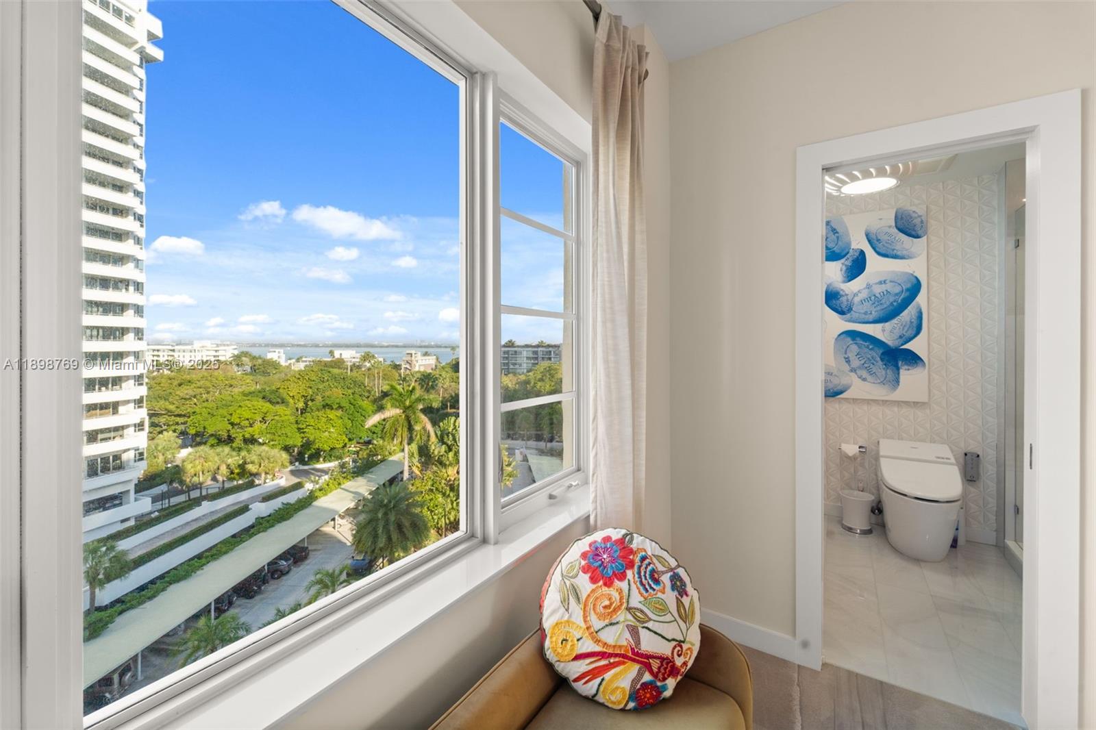 BELLE TOWERS CONDO - Residential Lease