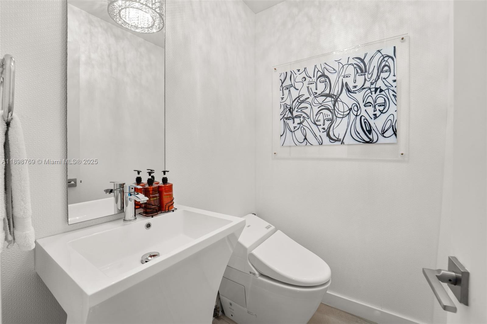 BELLE TOWERS CONDO - Residential Lease