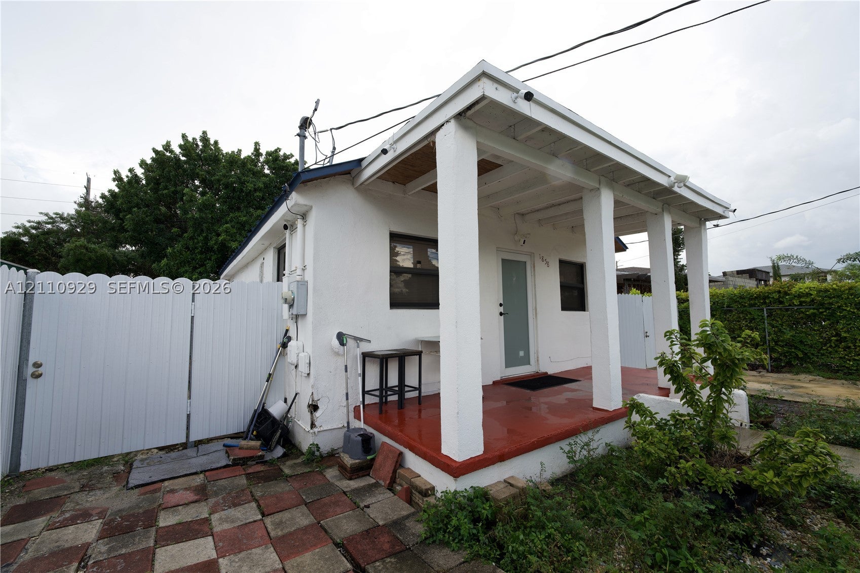 1858 NW 68th St