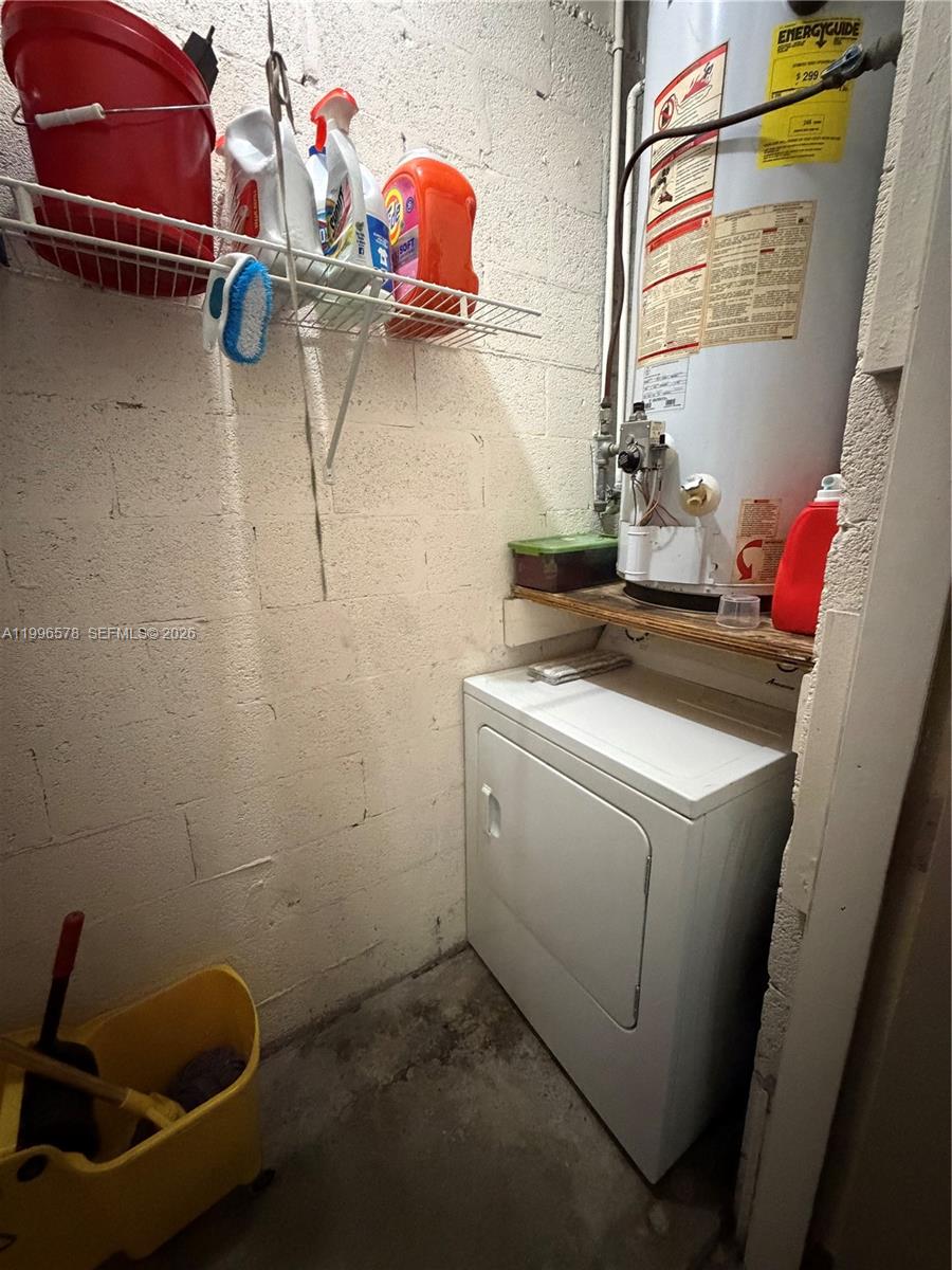 HAMMOCKS TRAILS CONDO - Residential Lease