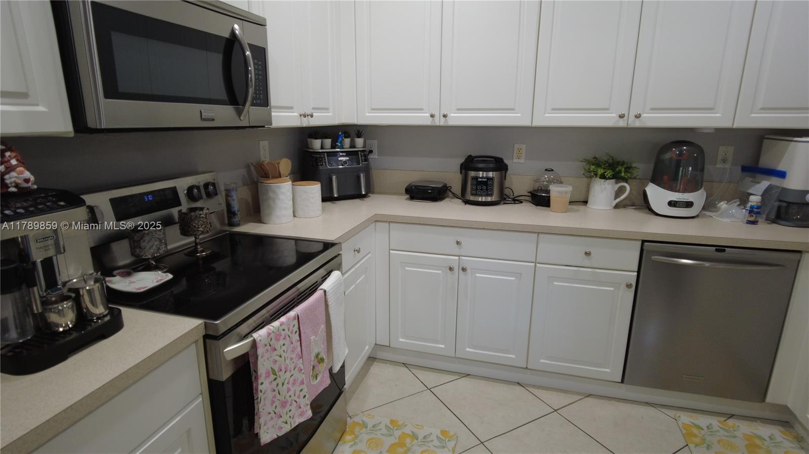 16533 SW 50th 1