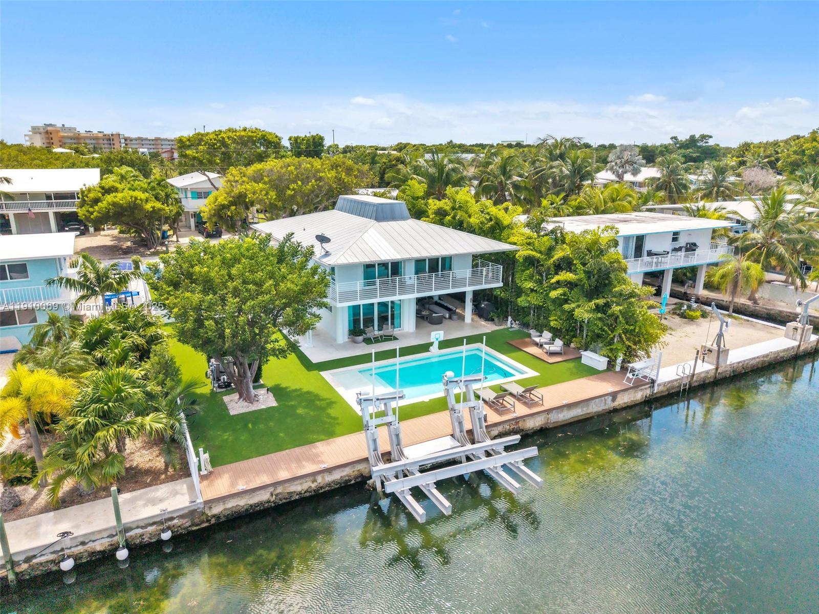 TROPICAL ATLANTIC SHORES - Residential