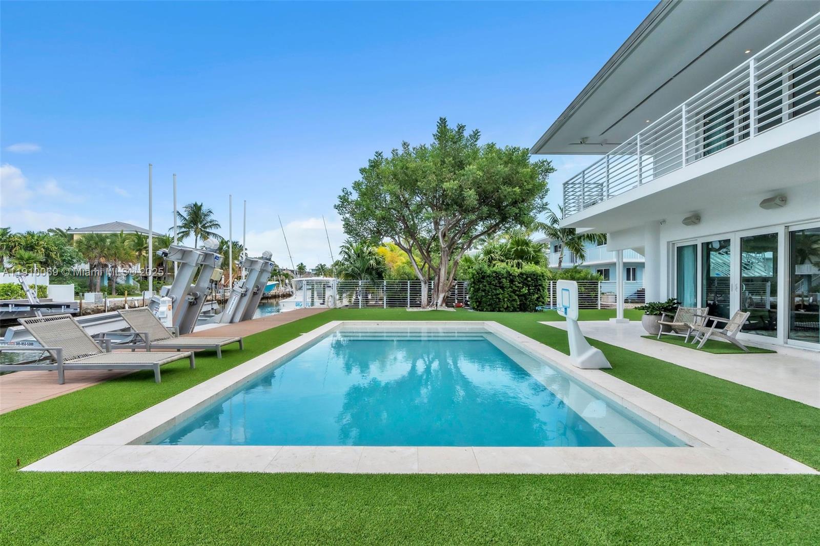 TROPICAL ATLANTIC SHORES - Residential