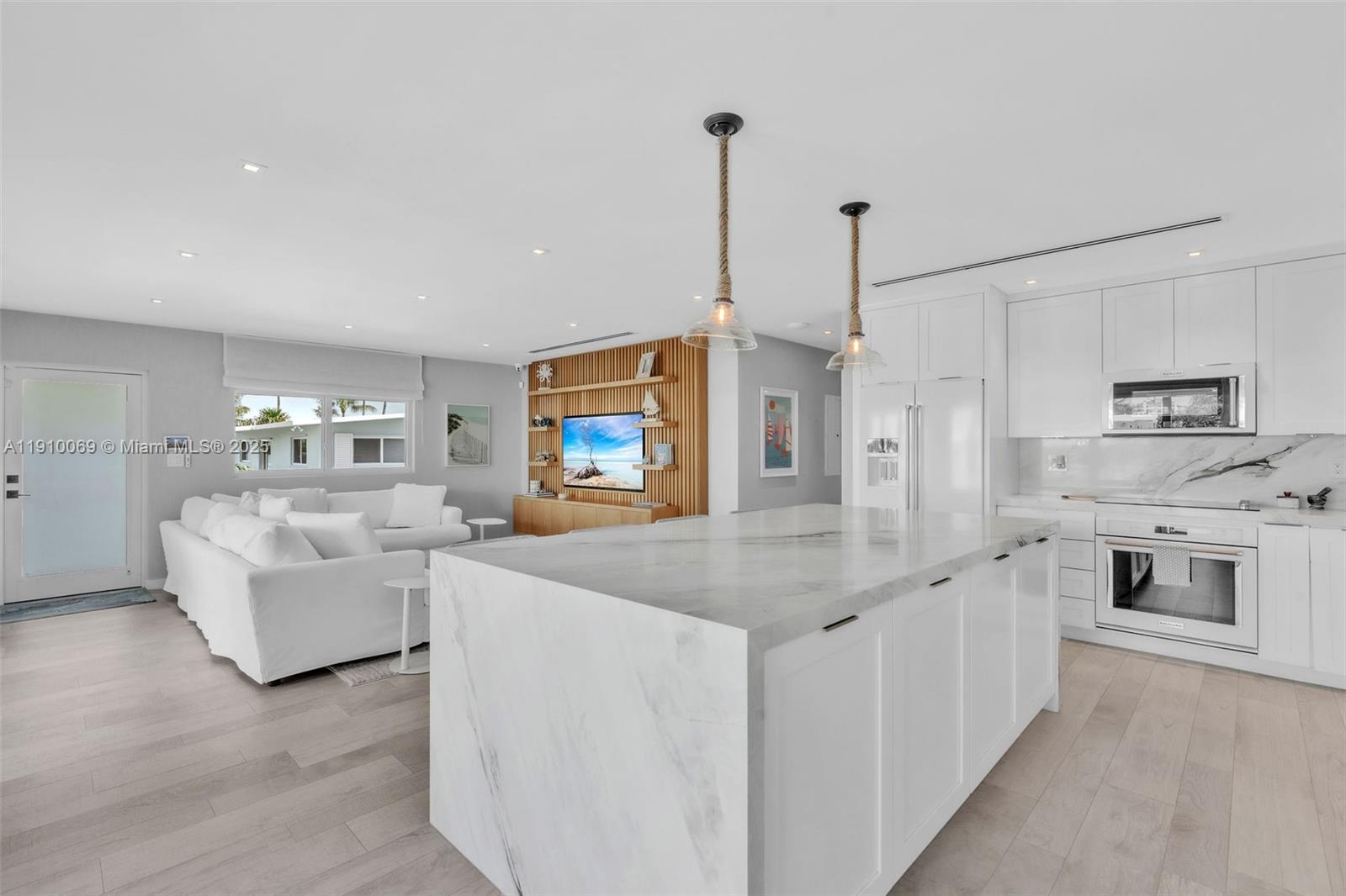 TROPICAL ATLANTIC SHORES - Residential