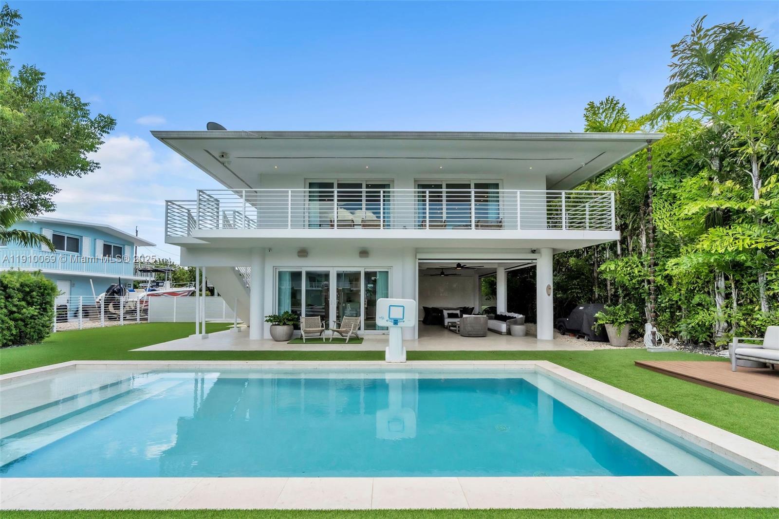 TROPICAL ATLANTIC SHORES - Residential