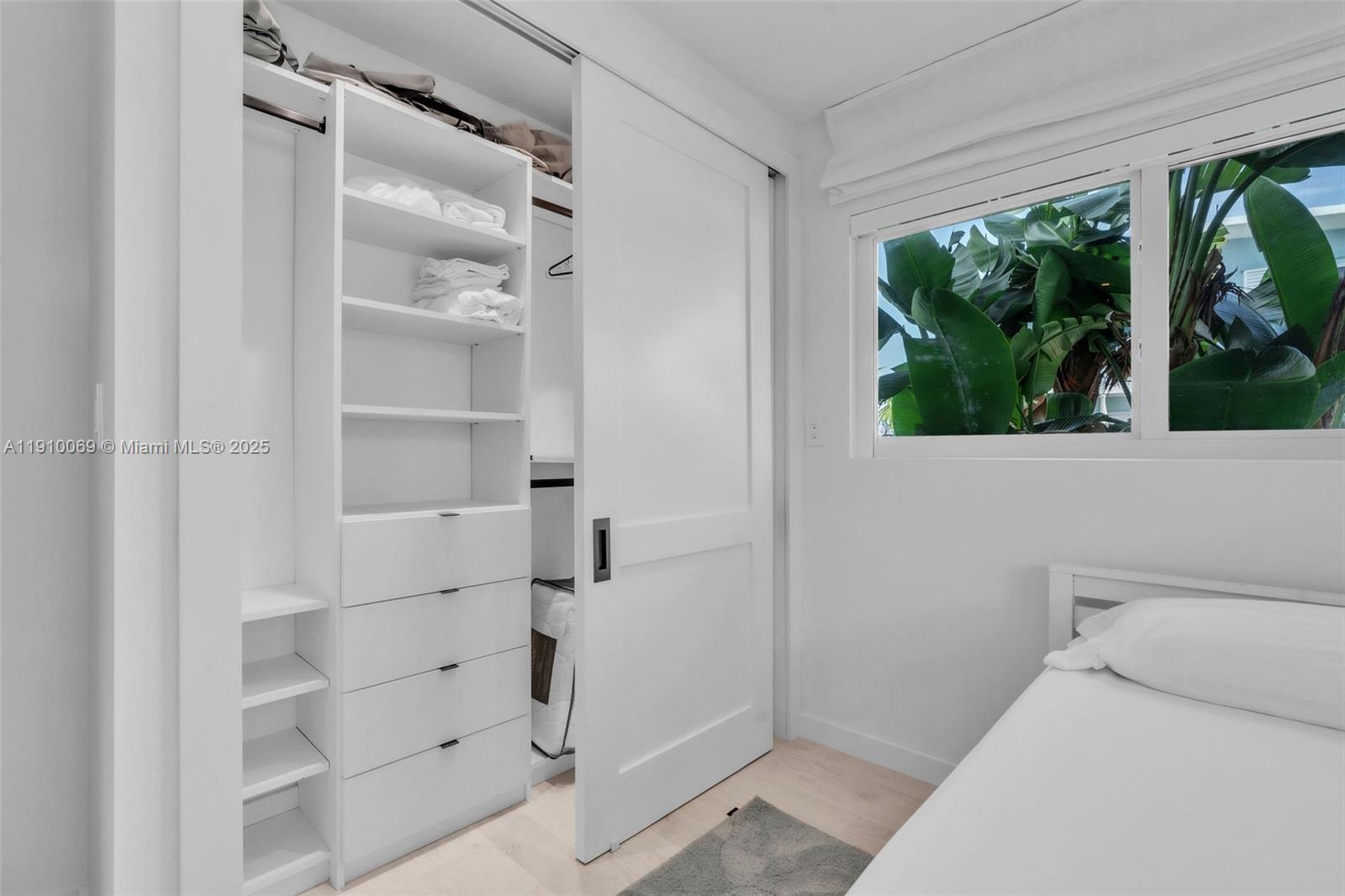 TROPICAL ATLANTIC SHORES - Residential