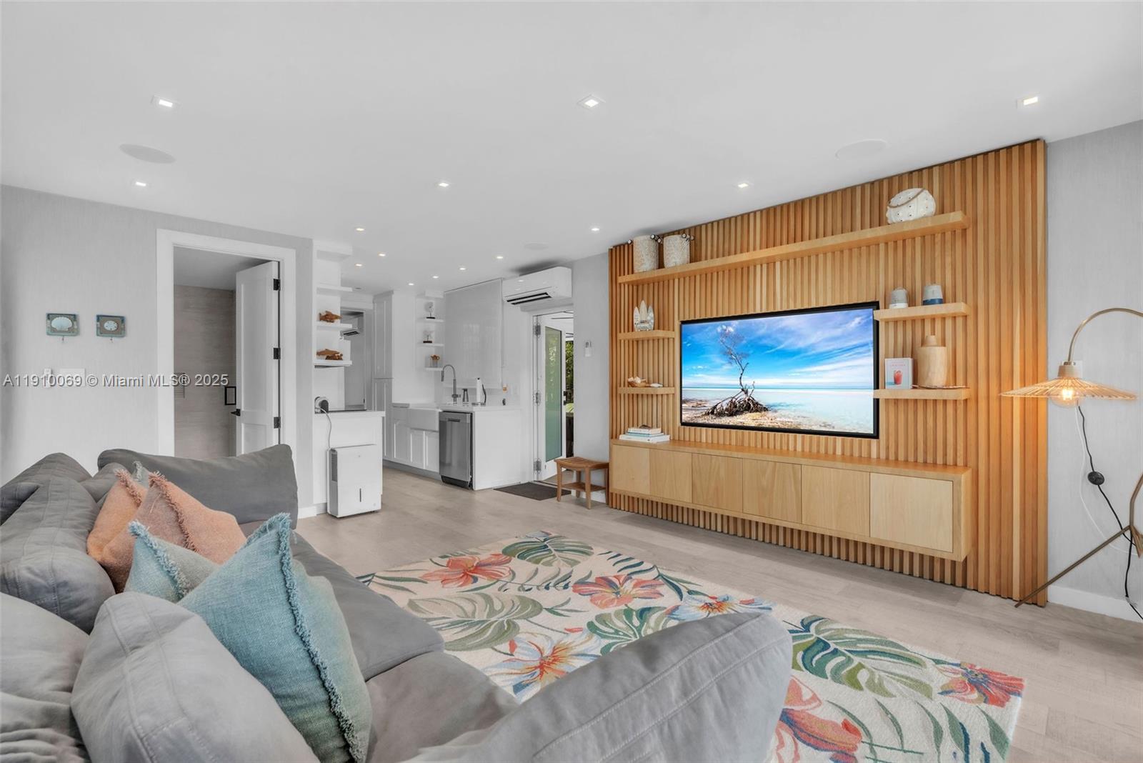 TROPICAL ATLANTIC SHORES - Residential