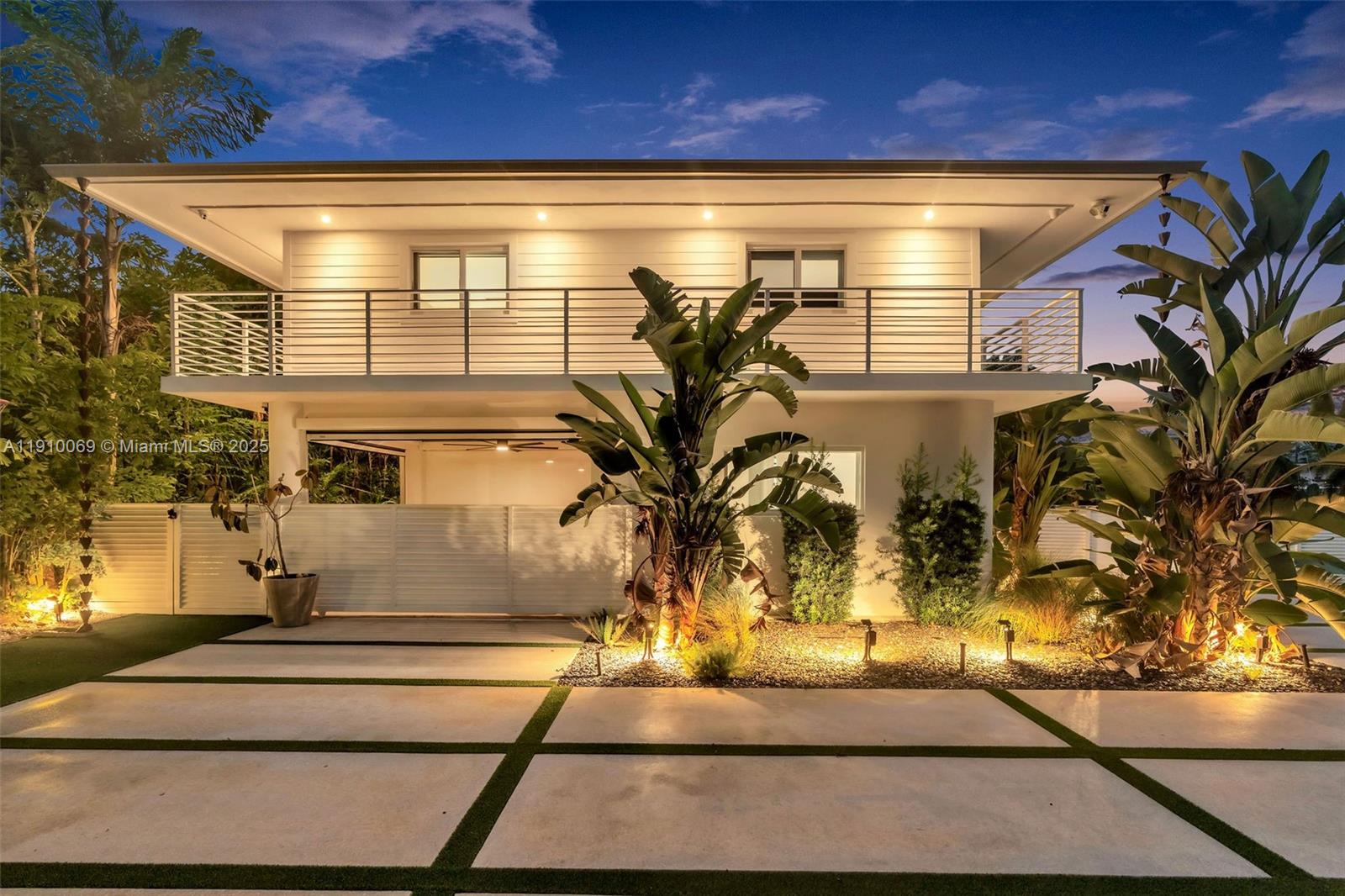 TROPICAL ATLANTIC SHORES - Residential