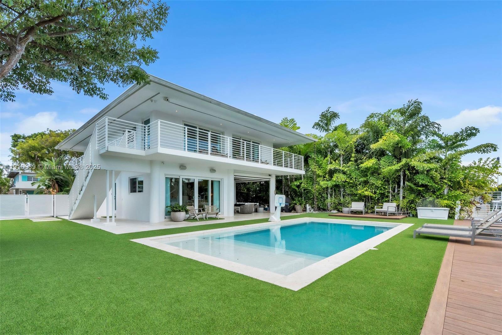 TROPICAL ATLANTIC SHORES - Residential