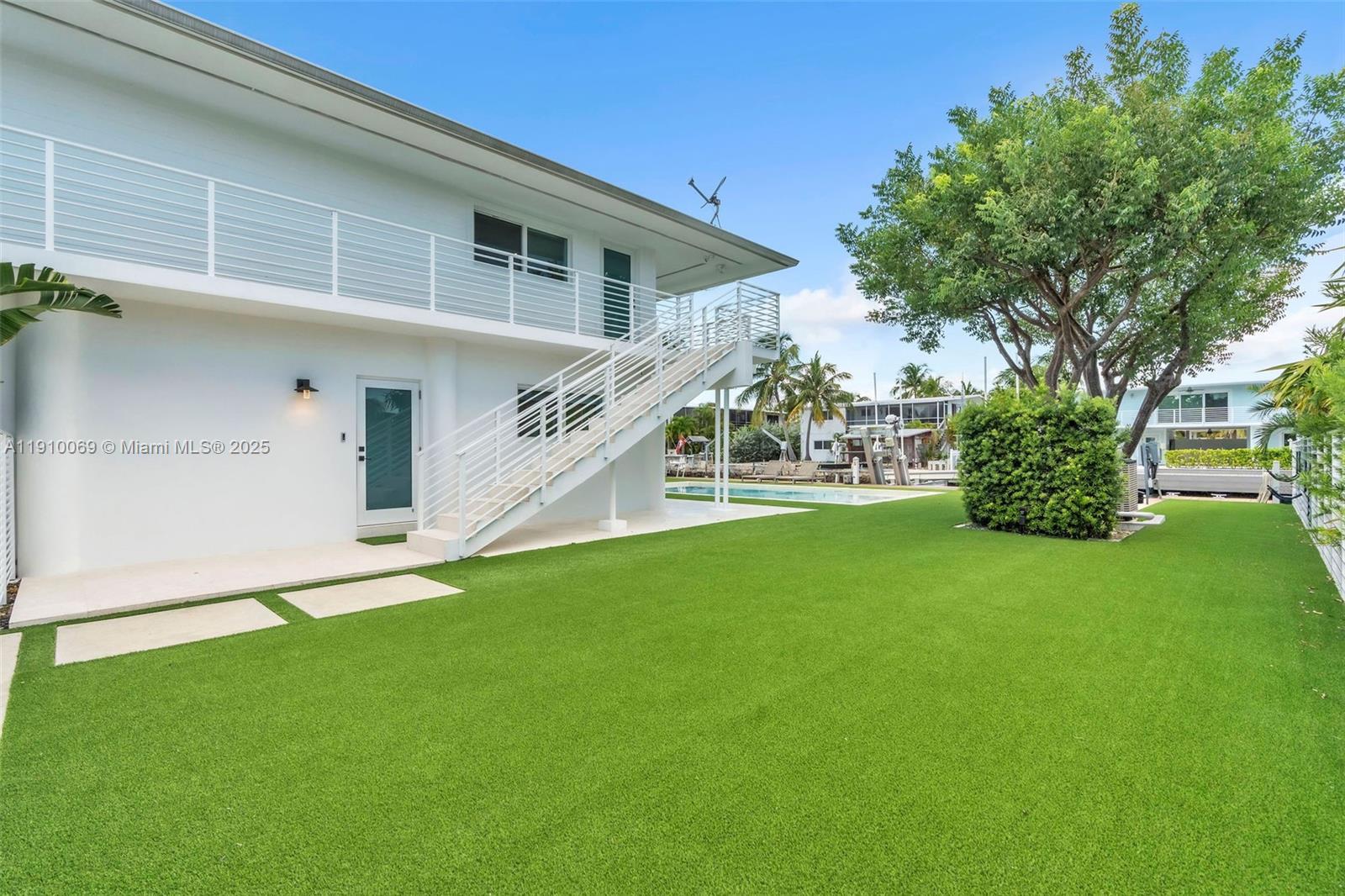 TROPICAL ATLANTIC SHORES - Residential