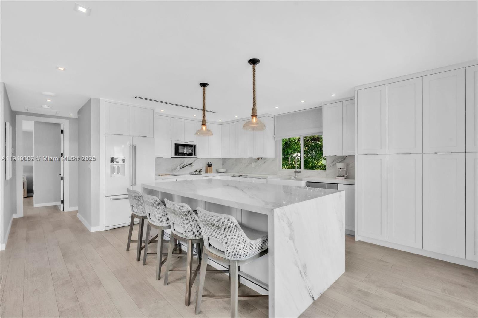 TROPICAL ATLANTIC SHORES - Residential