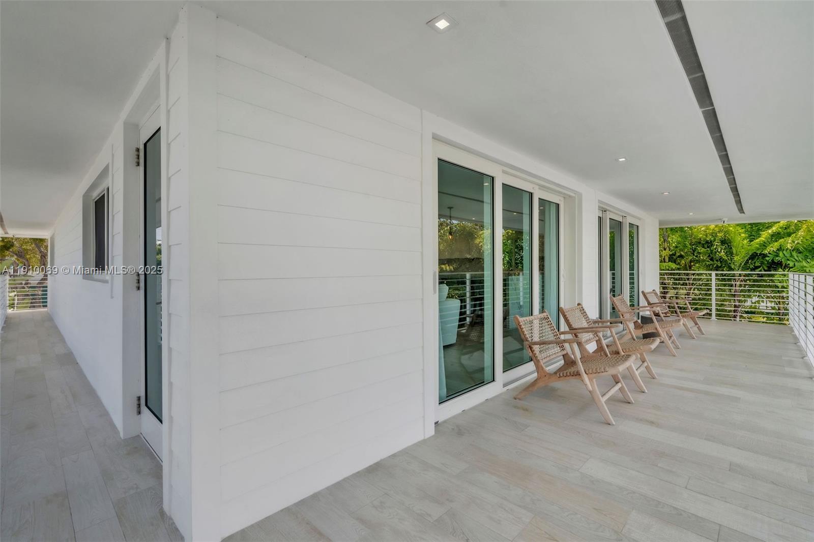 TROPICAL ATLANTIC SHORES - Residential