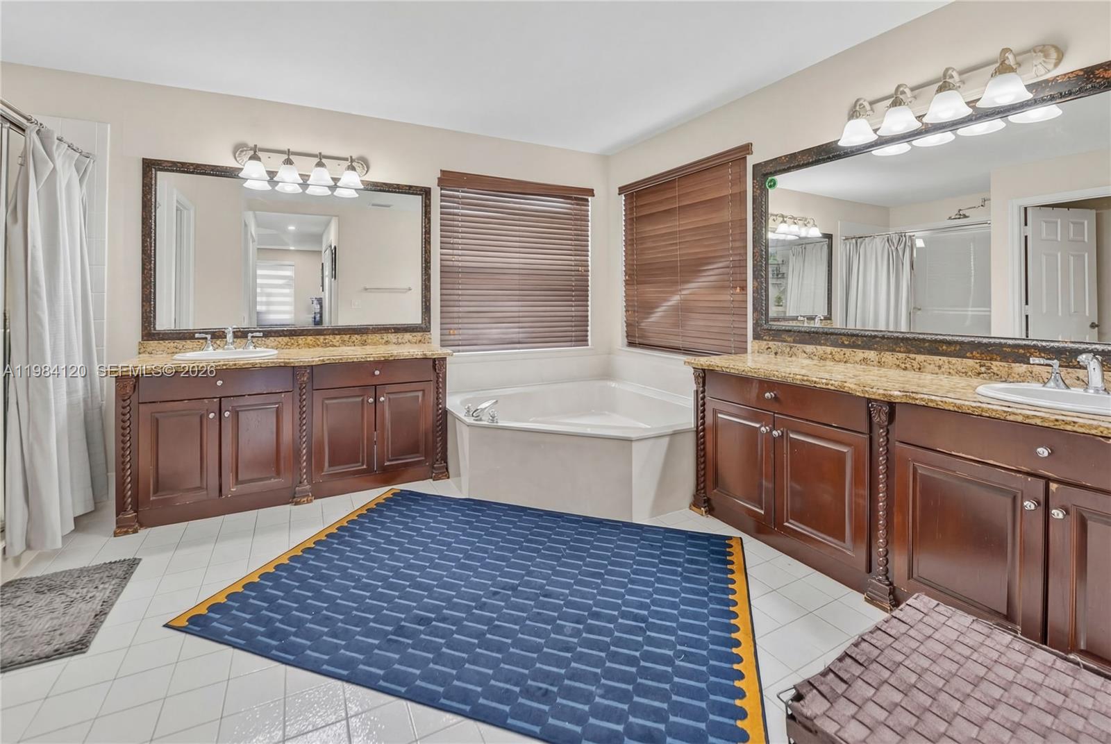 SILVER LAKES PHASE III RE - Residential