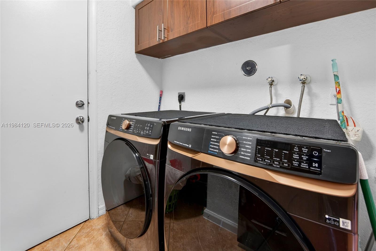 SILVER LAKES PHASE III RE - Residential