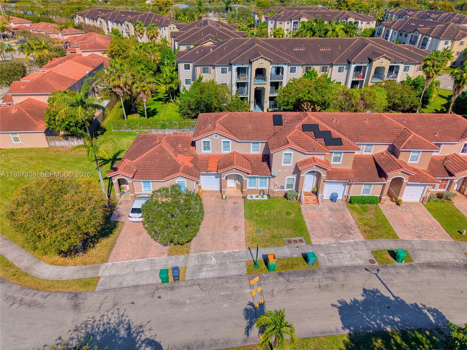 RIVERSIDE AT BISC NATL PK - Residential