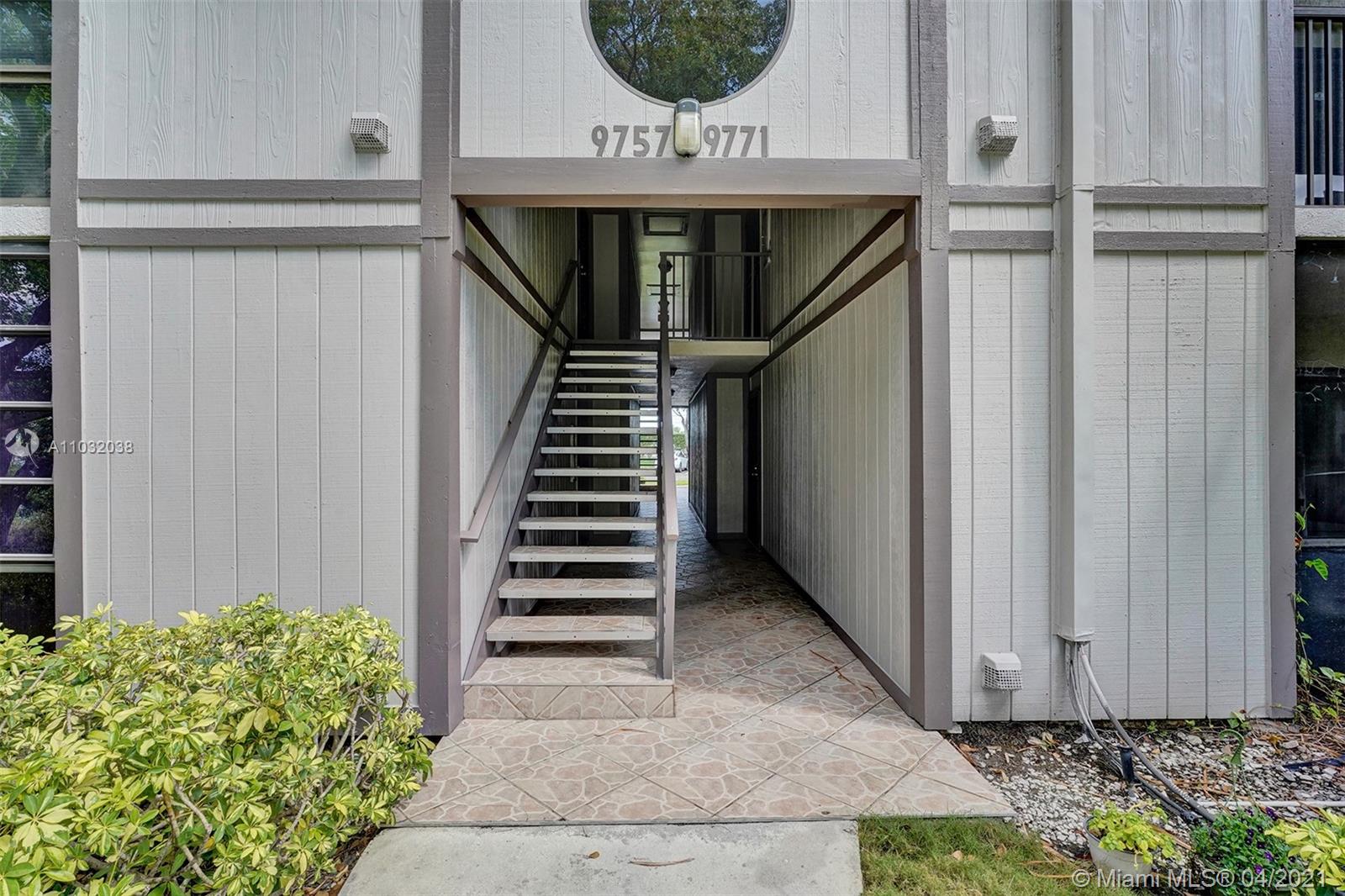 TAMARAC GARDENS 8 CONDO - Residential