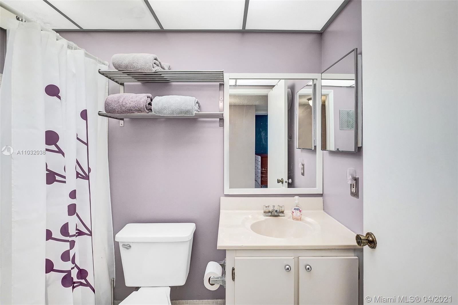 TAMARAC GARDENS 8 CONDO - Residential