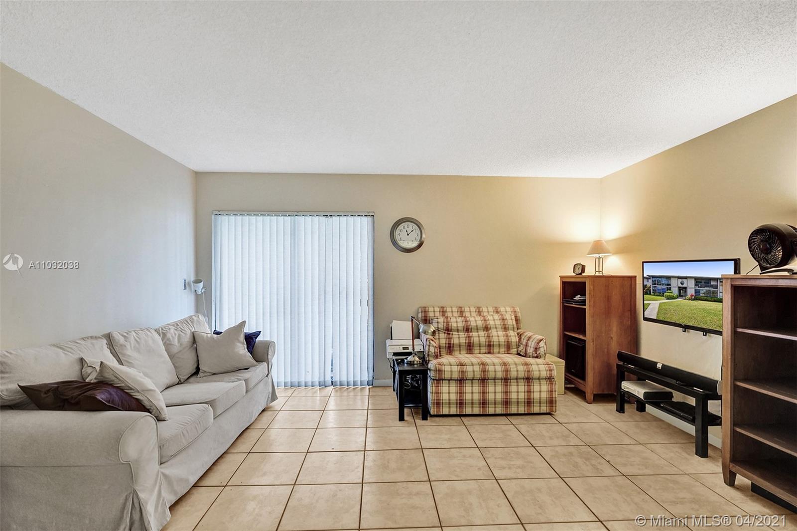 TAMARAC GARDENS 8 CONDO - Residential