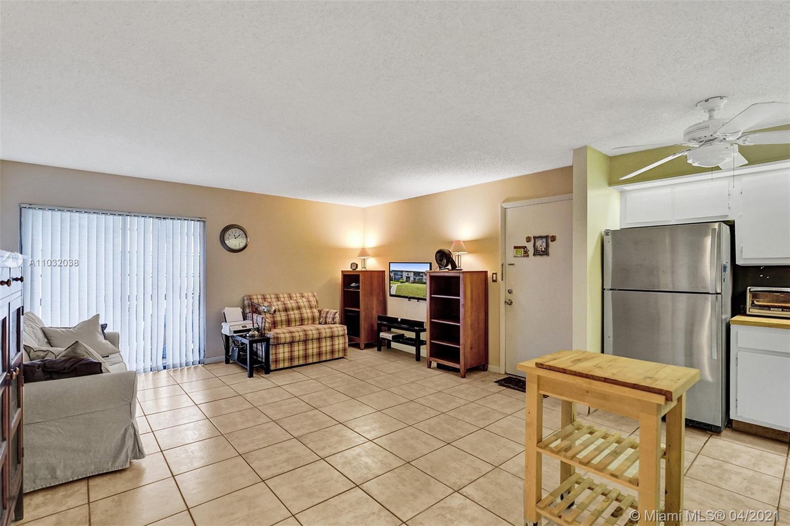 TAMARAC GARDENS 8 CONDO - Residential