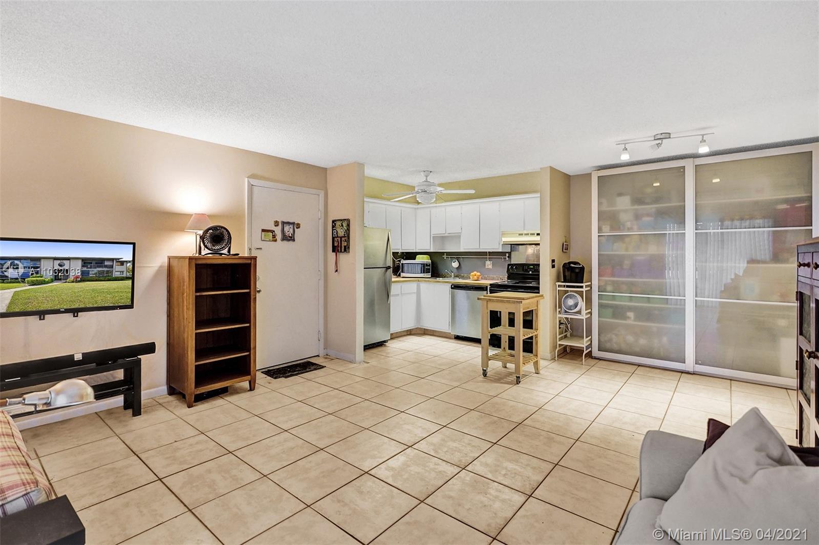 TAMARAC GARDENS 8 CONDO - Residential