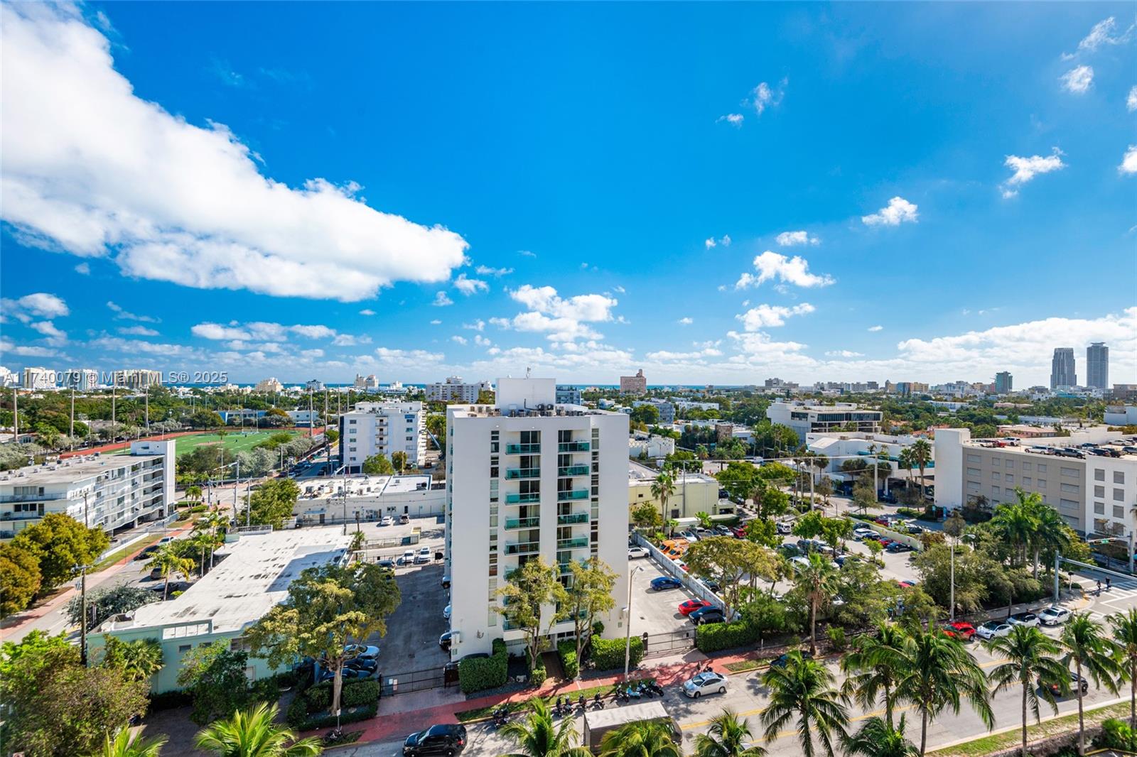 MIRADOR 1000 CONDO - Residential