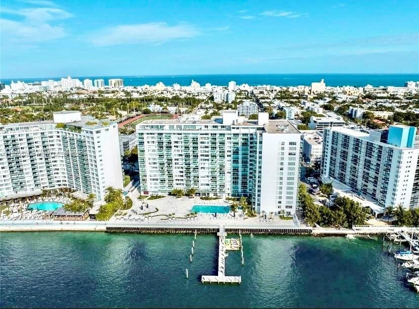 MIRADOR 1000 CONDO - Residential