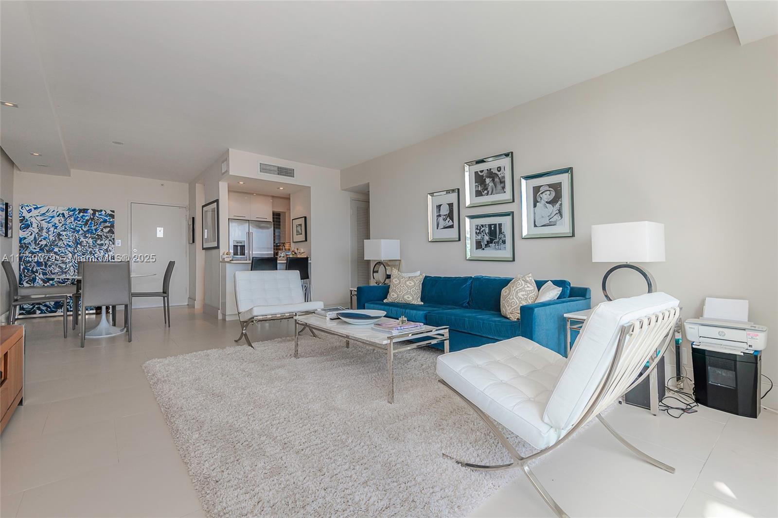 MIRADOR 1000 CONDO - Residential