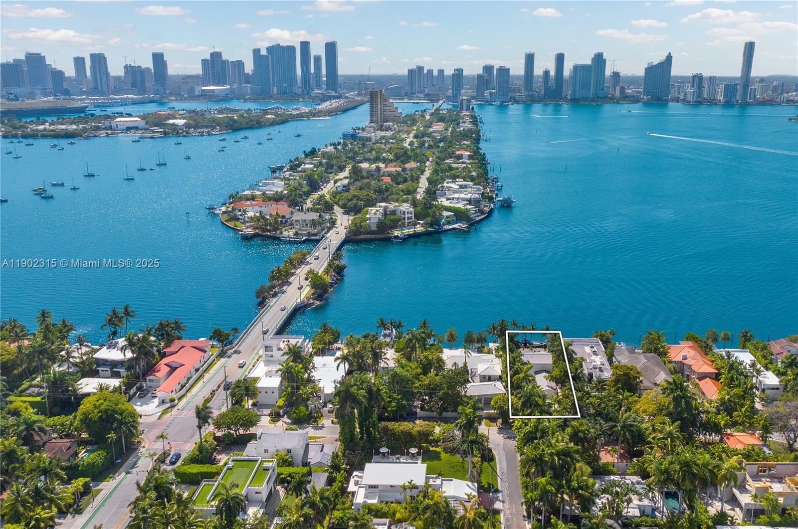 302 W San Marino Dr