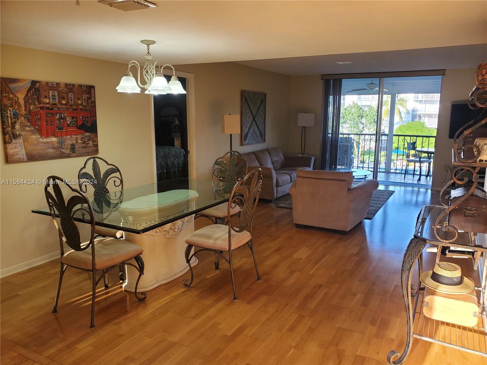 BOCA TEECA CONDO 9 - Residential