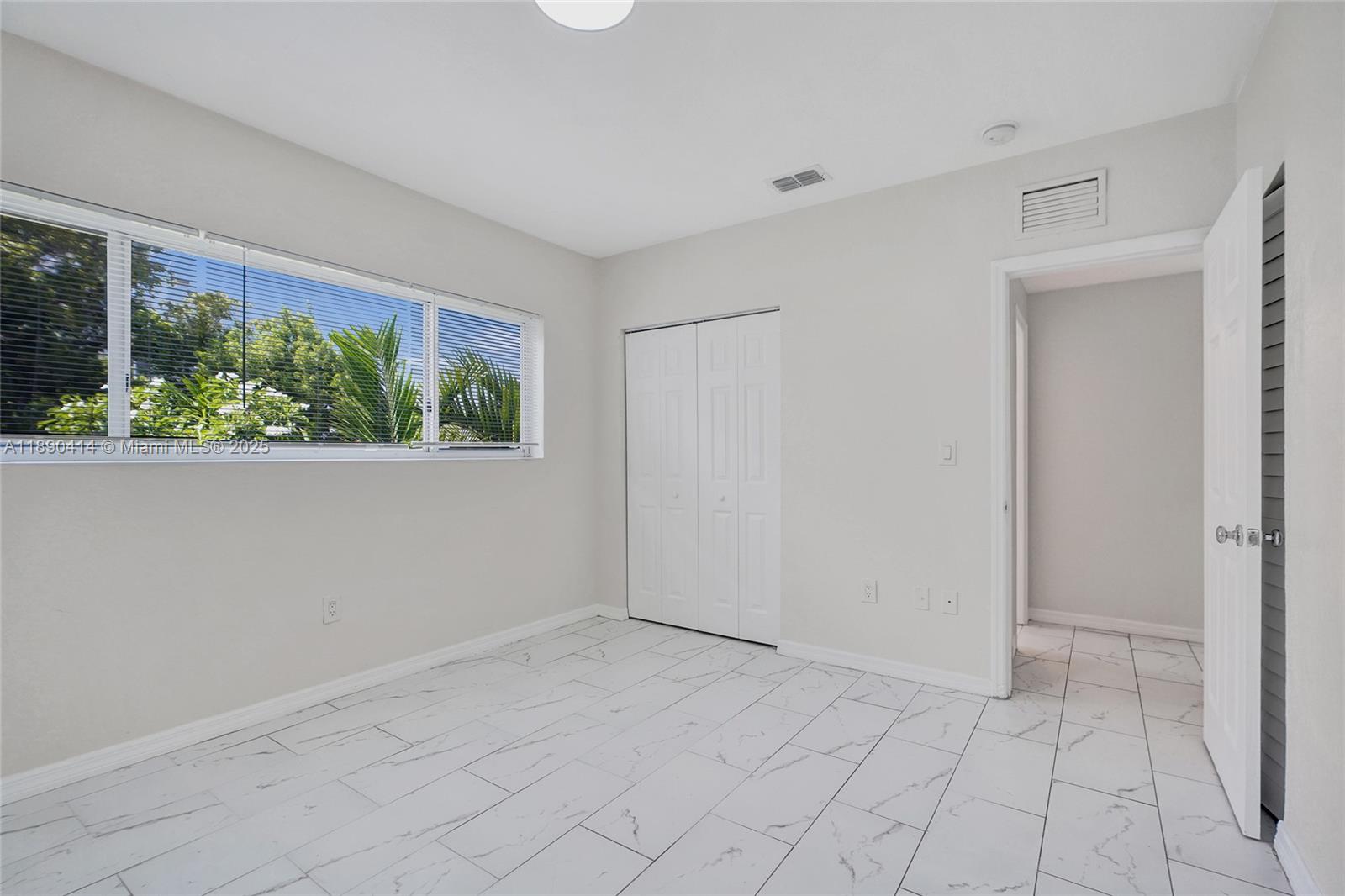 NORMANDY WATERWAY SUB - Residential Lease