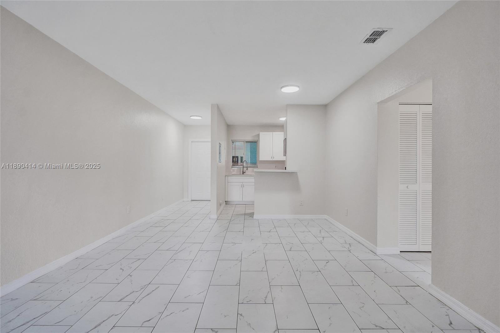 NORMANDY WATERWAY SUB - Residential Lease