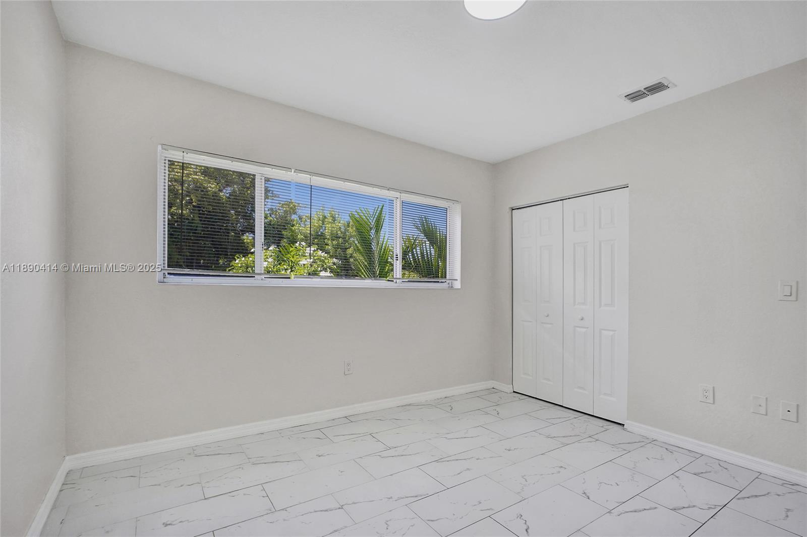 NORMANDY WATERWAY SUB - Residential Lease