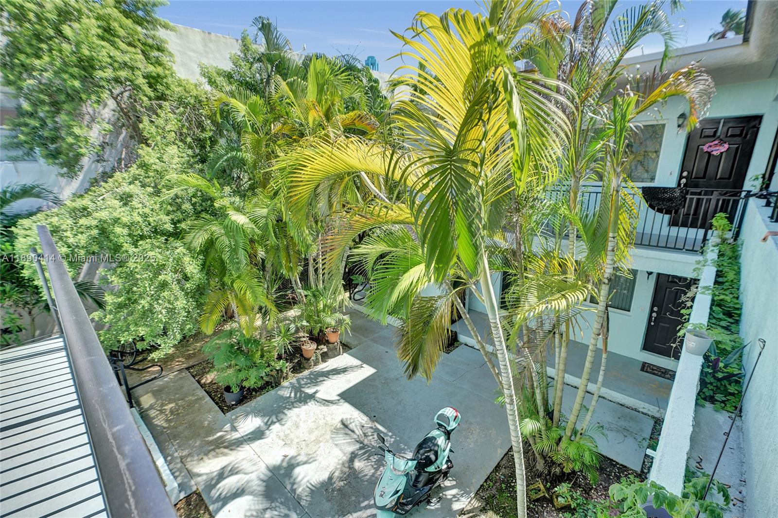 NORMANDY WATERWAY SUB - Residential Lease