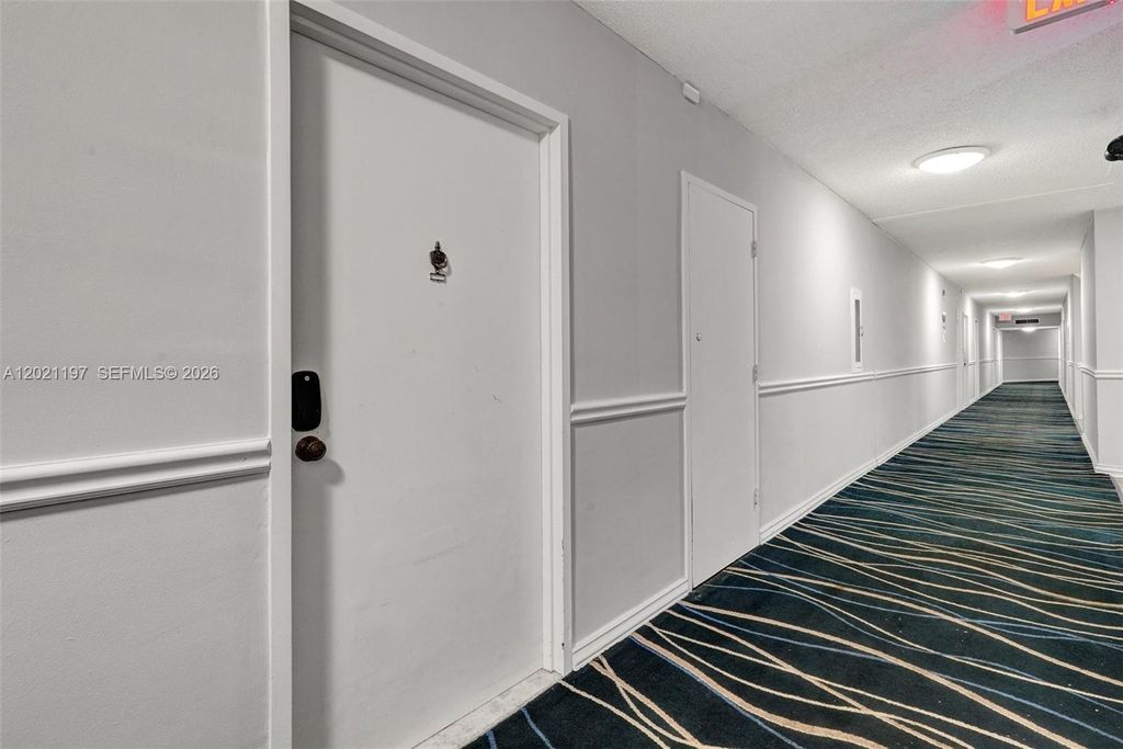 Photo of 3725 S Ocean Dr #812, Hollywood, FL 33019 (MLS # A12021197)