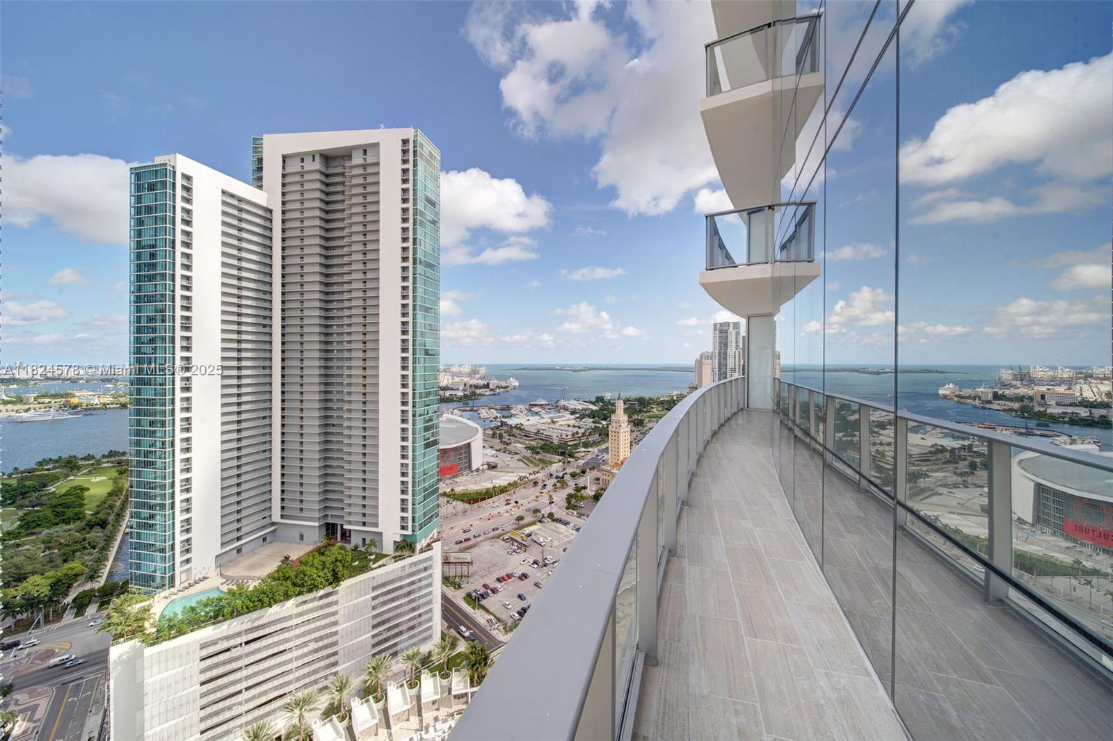 Come live at the luxurious Paramount Miami World Center and take your private elevator up to this stunning
2Bed + Den, 3 Bath unit located on the 30th floor. Can be rented furnished or unfurnished. This unit boasts 10 foot high ceilings with spectacular views from its floor to ceiling windows. Step outside on your expansive 11ft deep balcony spanning the entire unit and take in the views. Custom closets, high end appliances, and open concept floor plan. Five Star Amenities featuring resort-style pools, state of the art fitness center with boxing ring and yoga studio, basketball and tennis courts, spa... Just 5min from South Beach or Brickell, and 15min to Miami Intl Airport. Walk to Perez Art Museum, Bayside Marketplace and American Airlines Arena, Brightline, Metrorail and Metromover.