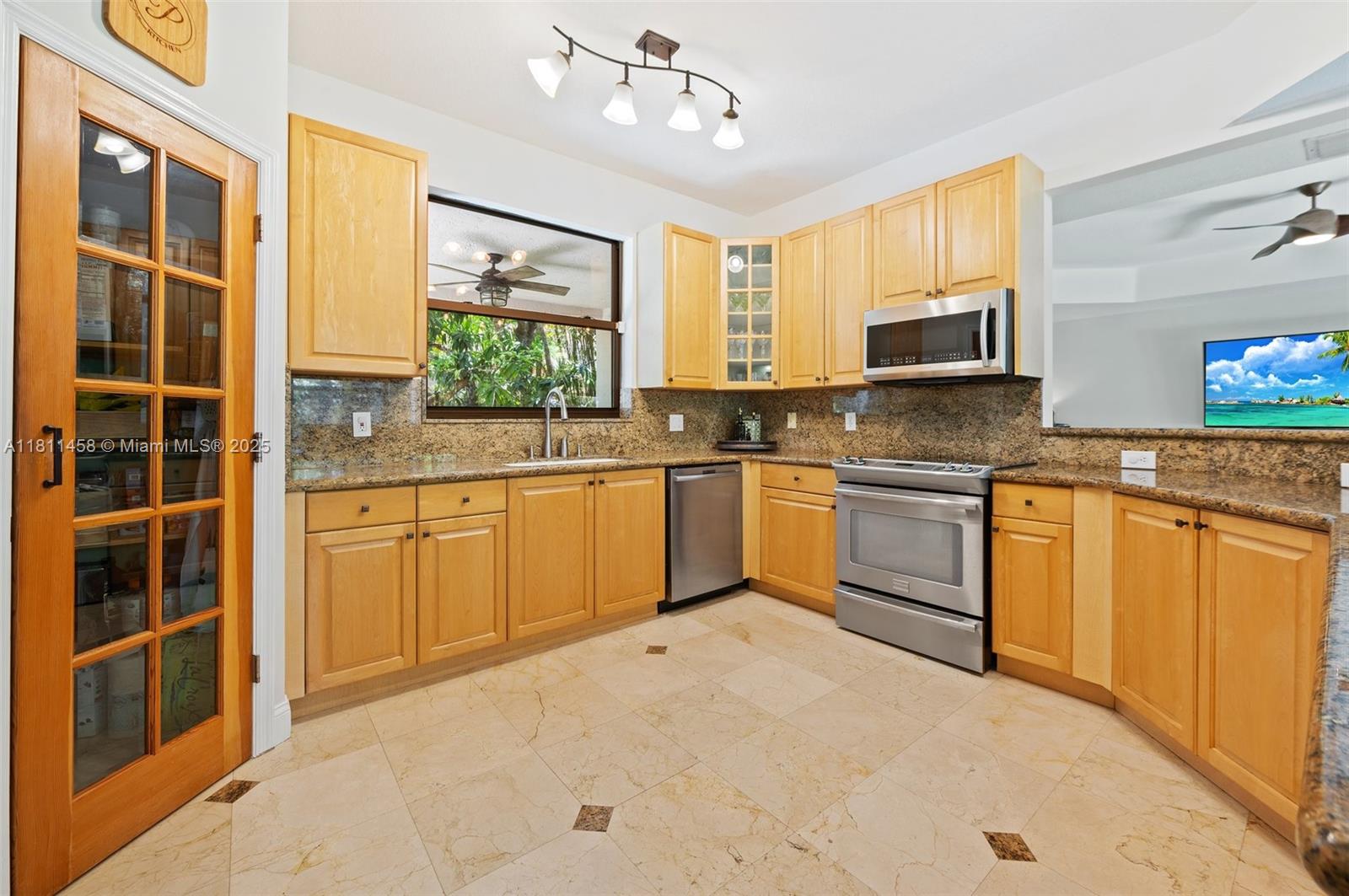 GROVES AT OLD CUTLER - Residential