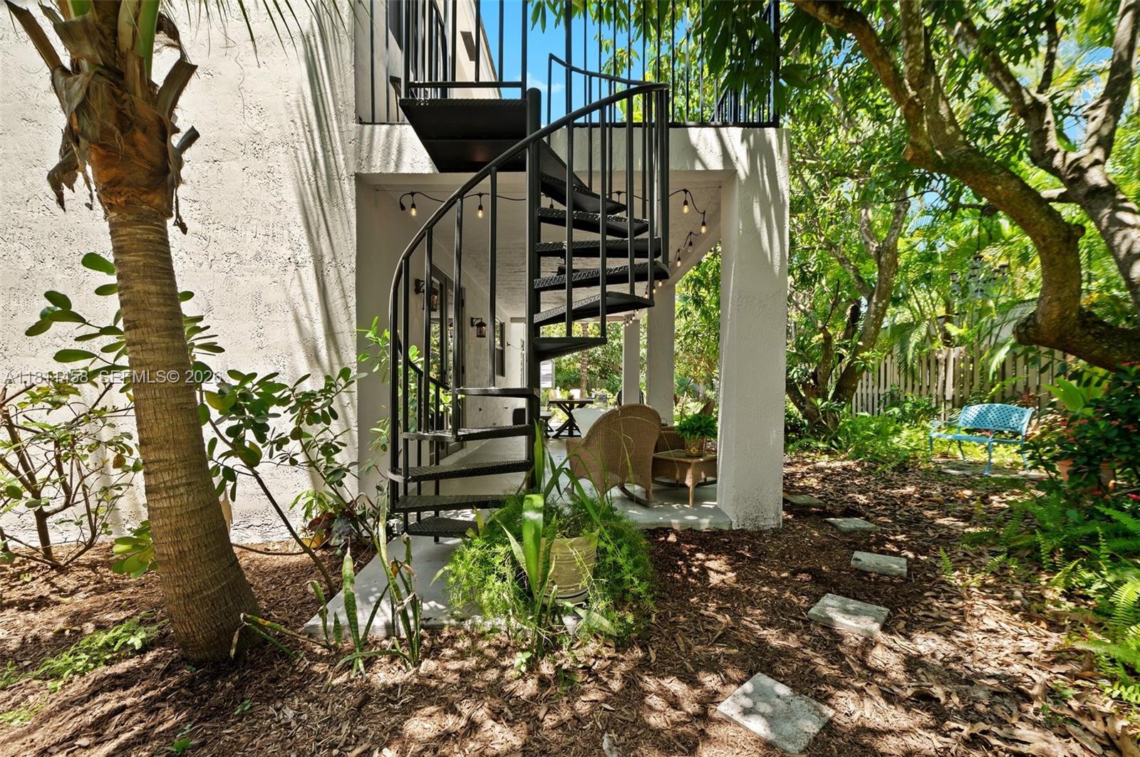 GROVES AT OLD CUTLER - Residential